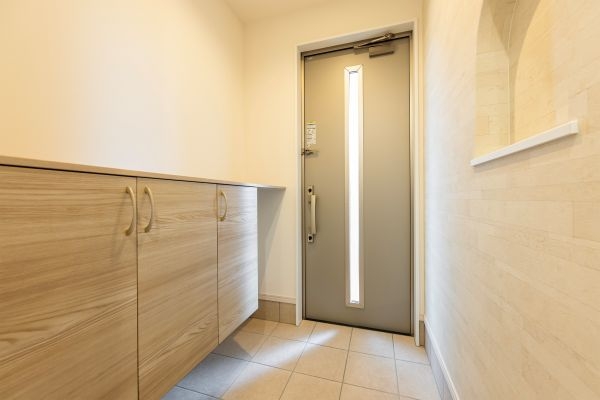 新潟市　玄関　　工務店